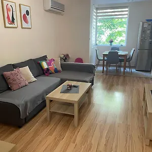 Apartament Geri, Burgas
